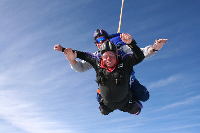 Lou Sharpe Skydiving